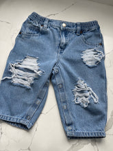Load image into Gallery viewer, 12/18m vintage denim
